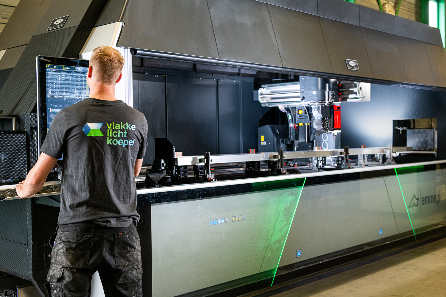 Heruvent Vlakkelichtkoepel vacature CAD-CAM programmeur en Operator (5-assig)